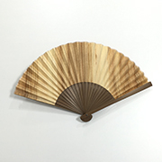 6月 クスノキの扇子