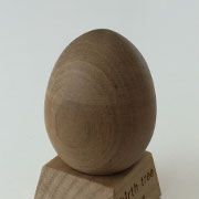 9月 ホオの木のたまご